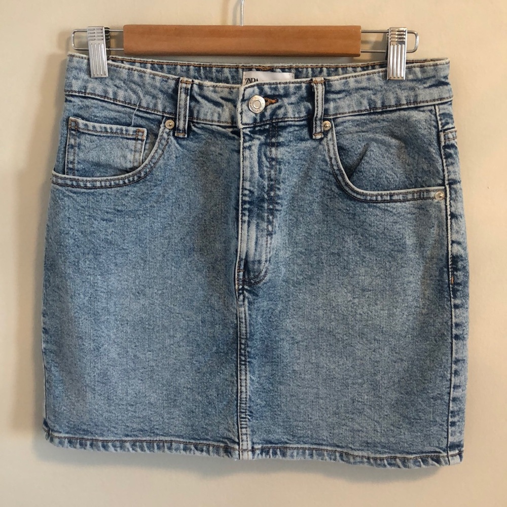 ZARA Jean Skirt - Medium